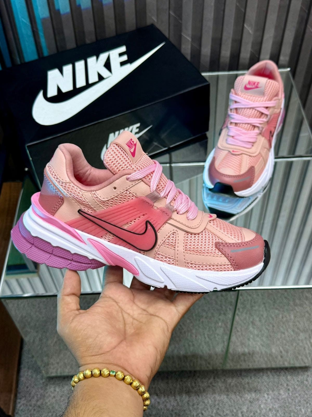 Nike V2k Run Dama