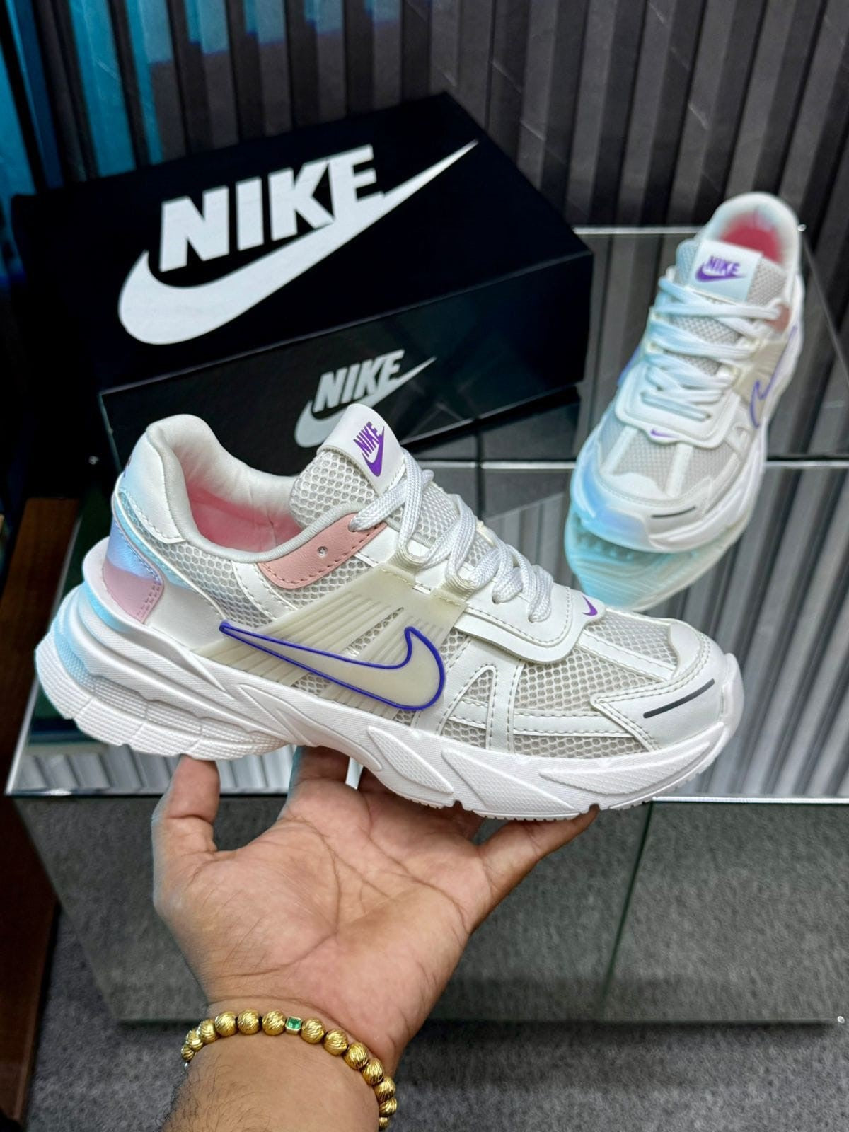 Nike V2k Run Dama